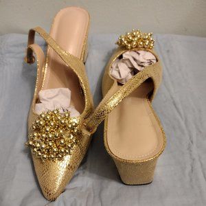 SHEIN Gold Shoes